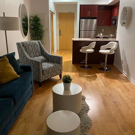 Toronto Cn Tower Maple Leaf Square Luxurious 2 Bedroom Condo 외부 사진