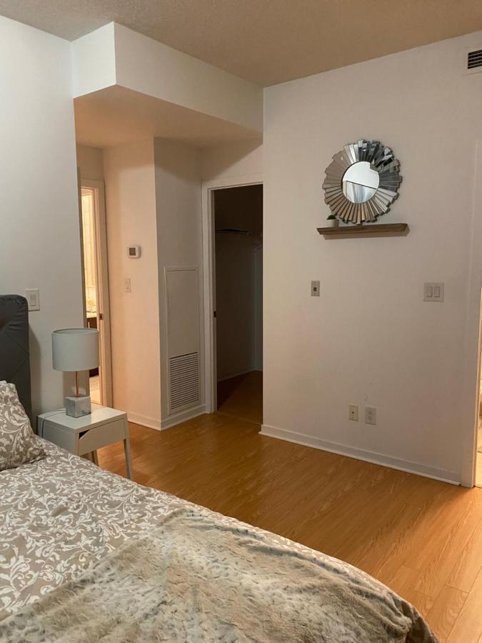 Toronto Cn Tower Maple Leaf Square Luxurious 2 Bedroom Condo 외부 사진